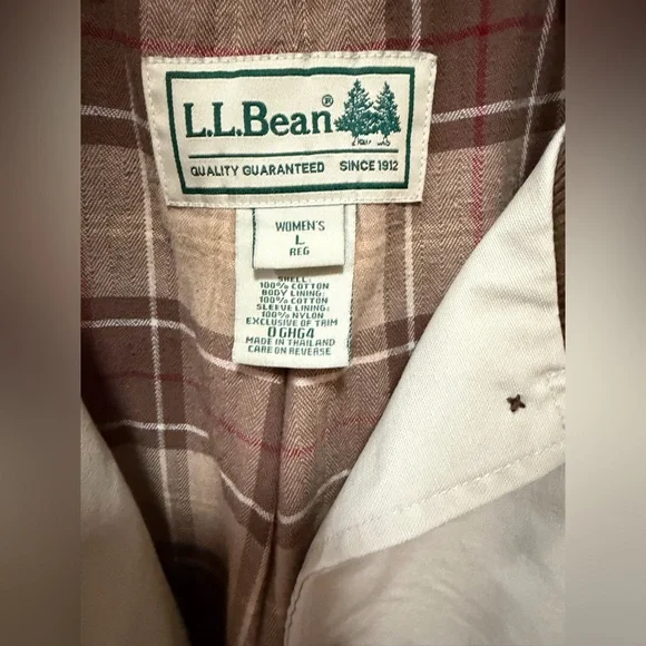 L.L.Bean women's Adirondack barn coat flannel lining and corduroy collar Sz L - Picture 4 of 7